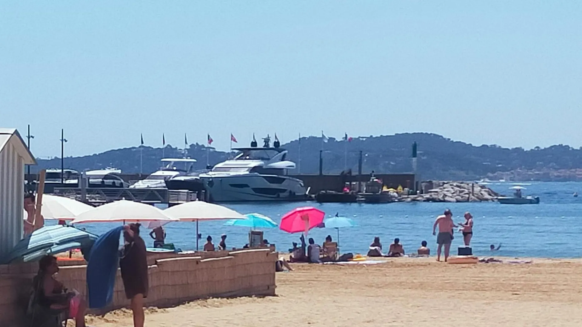 Super Appartement 2 A 6 Pers Garage Prive, Centreville, Plage 150M, 2 Terrasses Sainte-Maxime