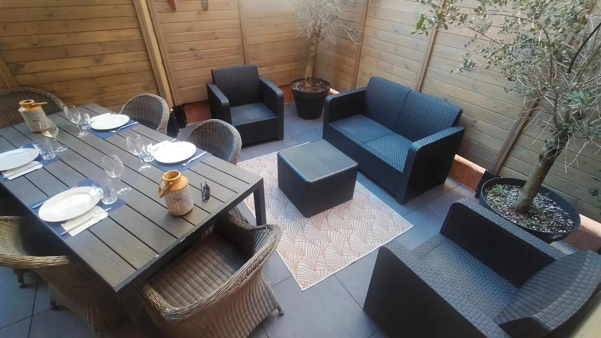 Super Appartement 2 A 6 Pers Garage Prive, Centreville, Plage 150M, 2 Terrasses Sainte-Maxime 0*,  France