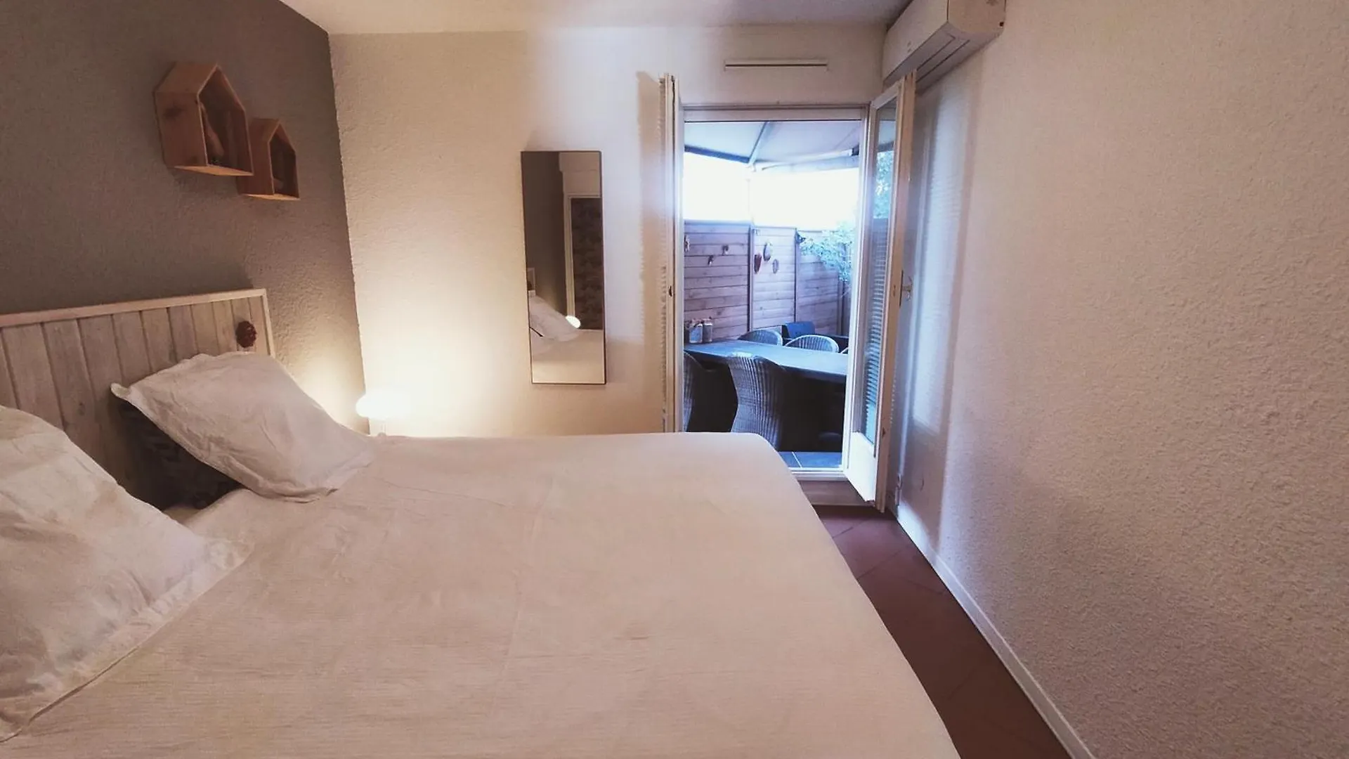 Super Appartement 2 A 6 Pers Garage Prive, Centreville, Plage 150M, 2 Terrasses Sainte-Maxime France