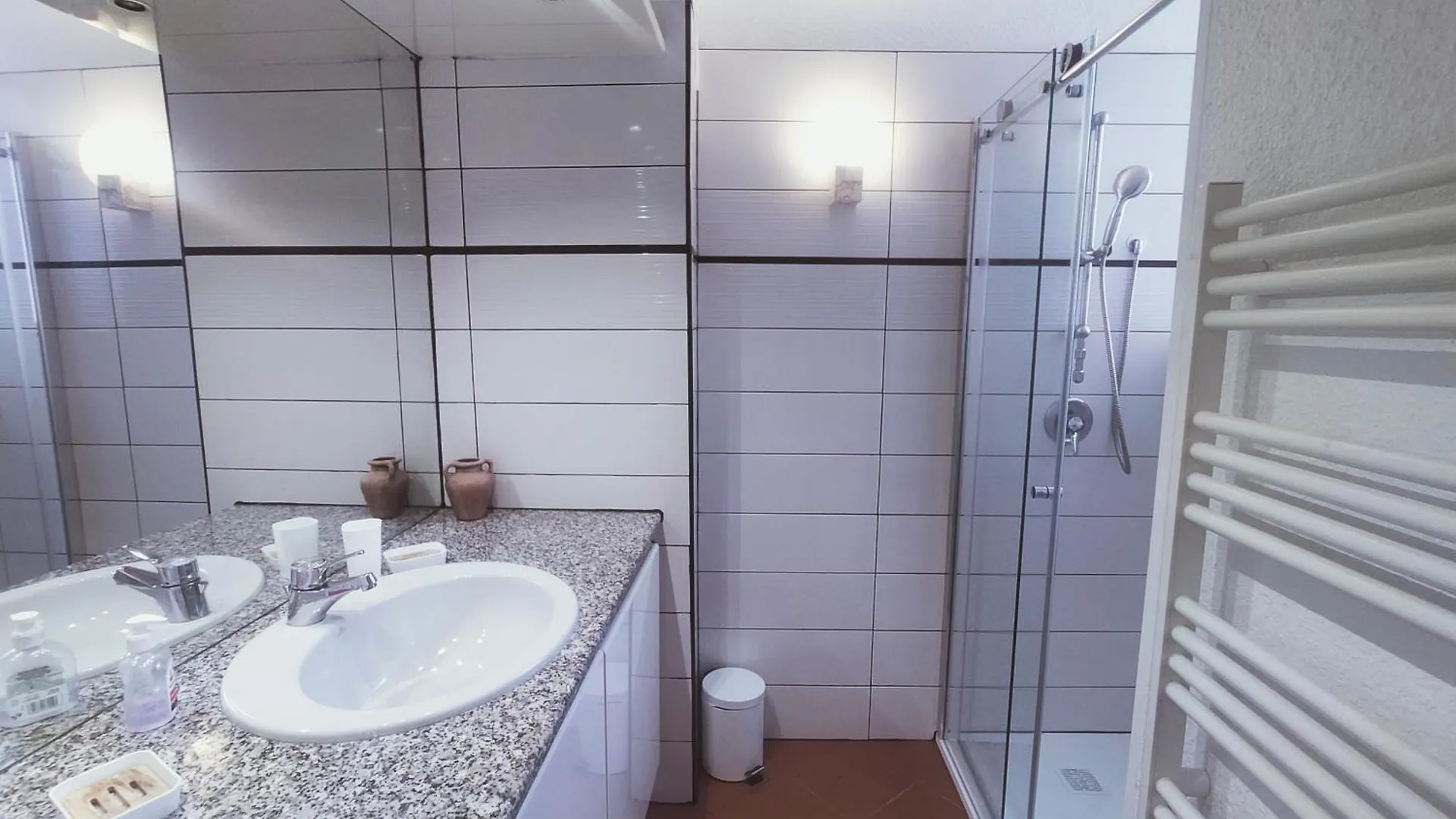 Super Appartement 2 A 6 Pers Garage Prive, Centreville, Plage 150M, 2 Terrasses